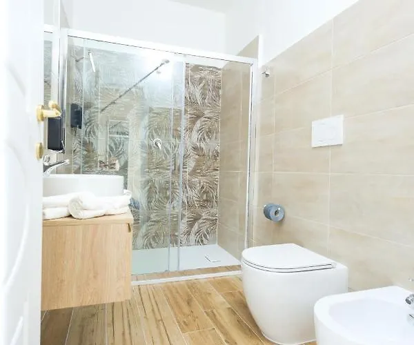 Guest house Sant'erasmo 4*