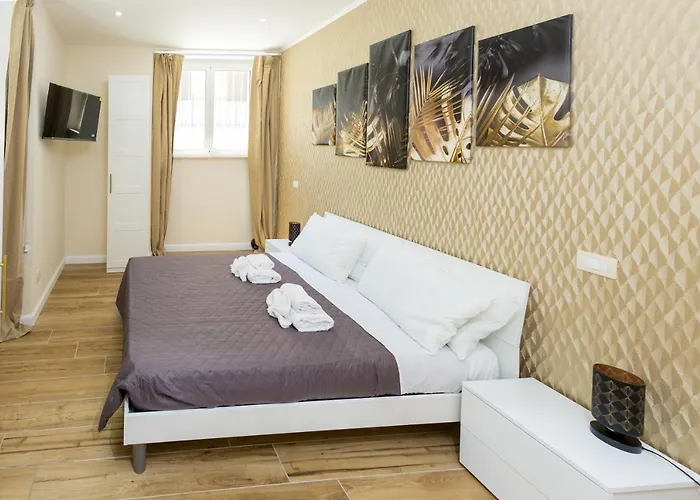 Sant'erasmo 4* רומא